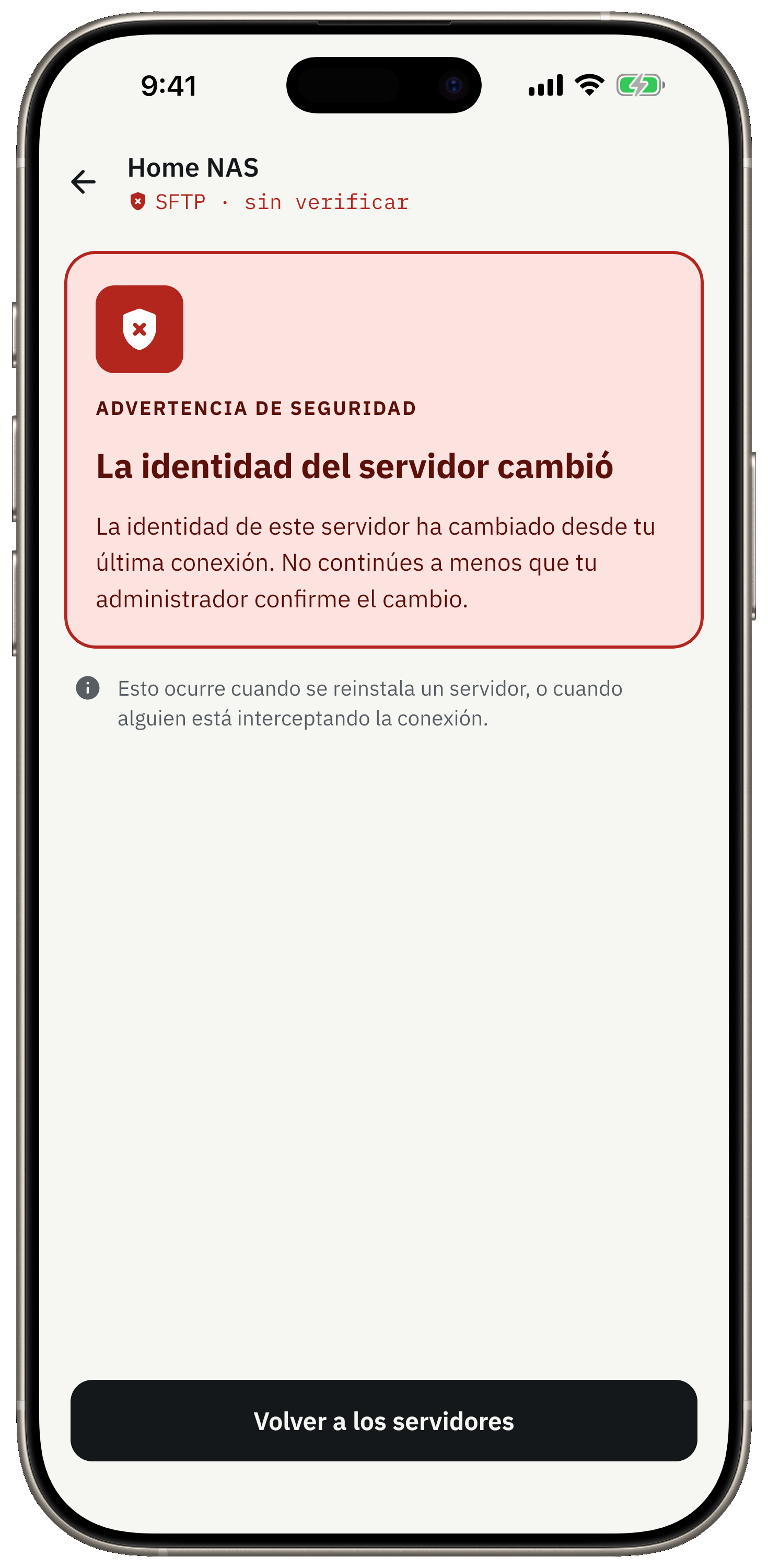 Se detiene y te avisa si cambia una clave de host SSH.